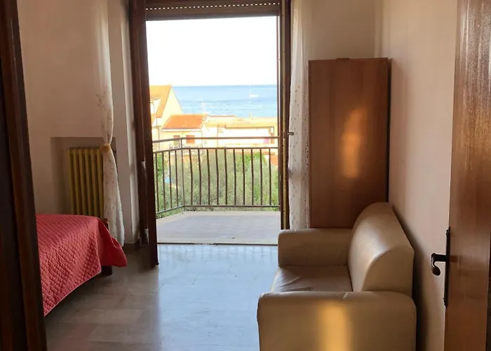 Ardor Domus דירה Ardore Marina