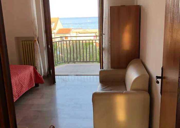 Ardor Domus 公寓 Ardore Marina